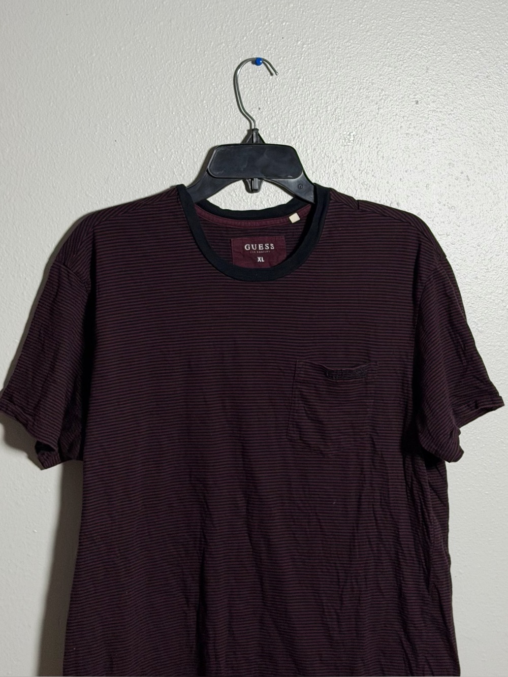 GUESS Men's Casual Preppy Striped Burgundy/Black Short Sleeve Pocket Tee size XL - Picture 2 of 9